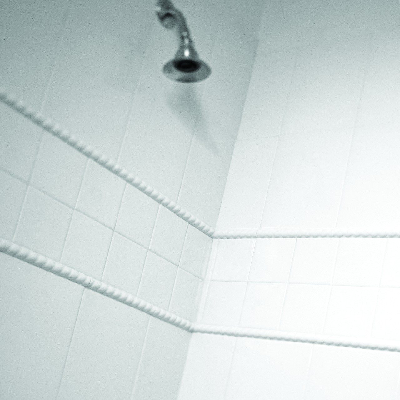 Daltile Polaris Gloss White ceramic tile 10x14 rectangle glossy finish