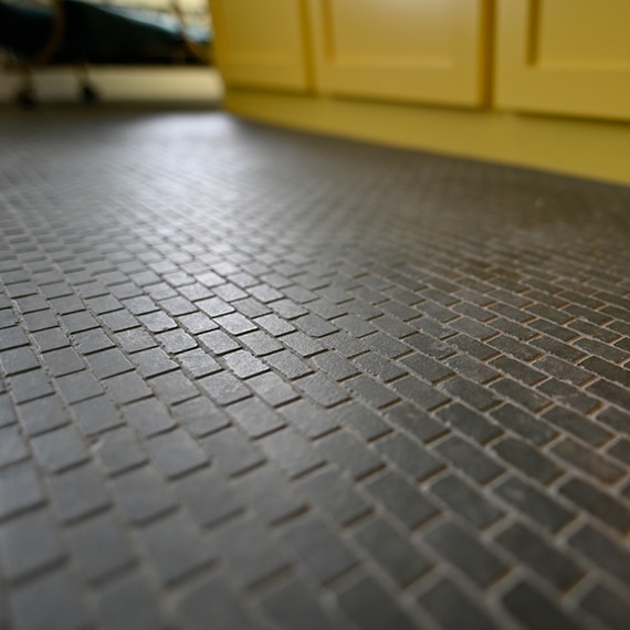 DAL_BargainMansions_E307_Diplomacy_DP03brick_11web