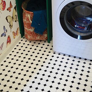DAL_BargainMansions_Warwick_LaundryRoom_web