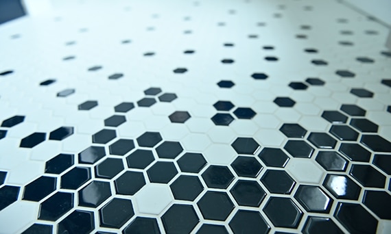 DAL_BargainMansions_E307_ColorWheel_K189_hex_53web