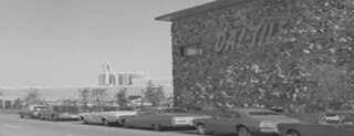 Black and white photo of Daltile headquarters in the 1970's.