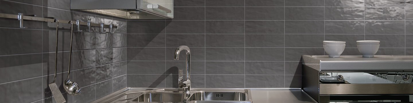 Subway wall tile Middleton Square in Steeple Gray